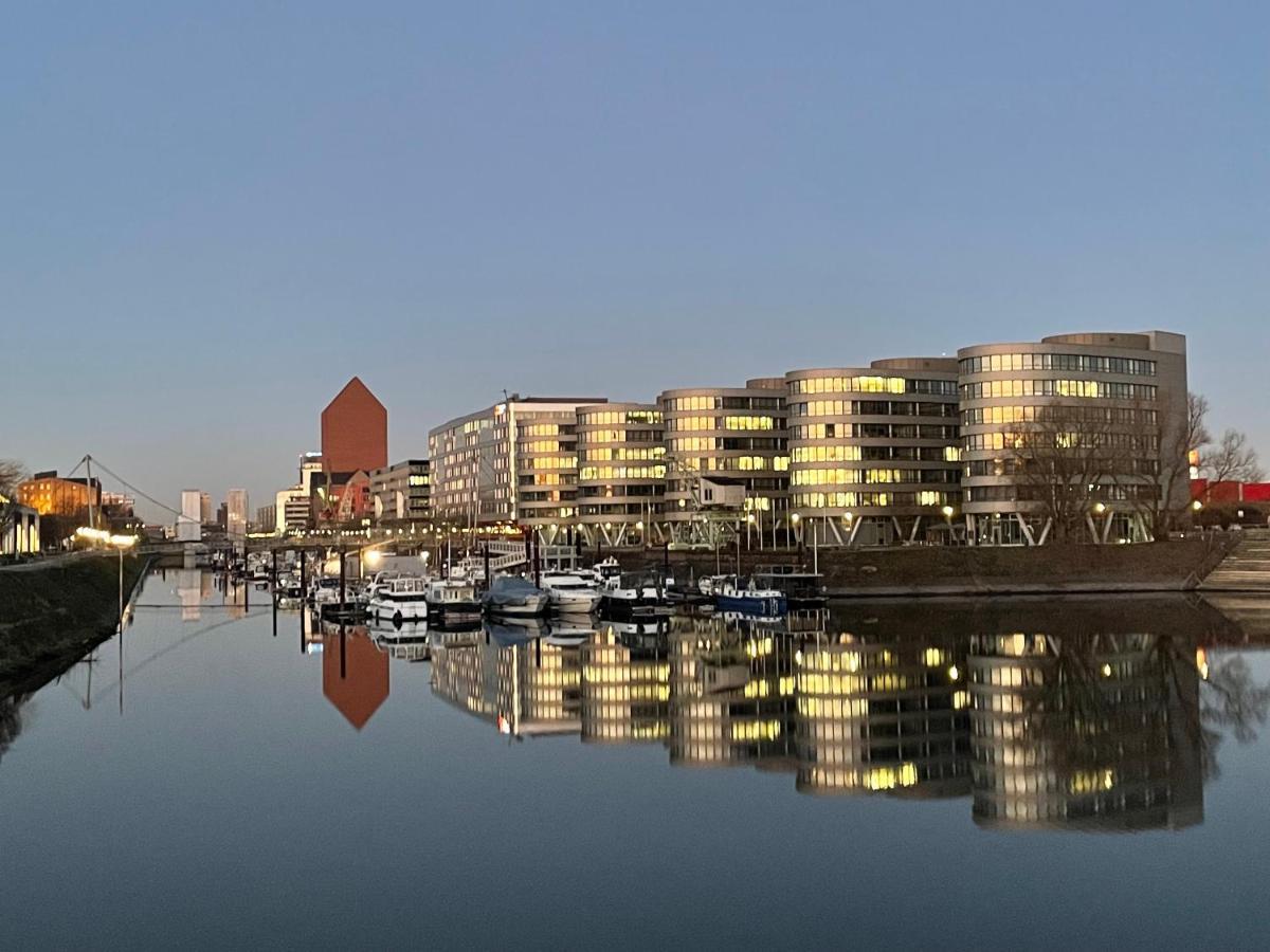 Hausboot Lore Duisburg Exterior photo