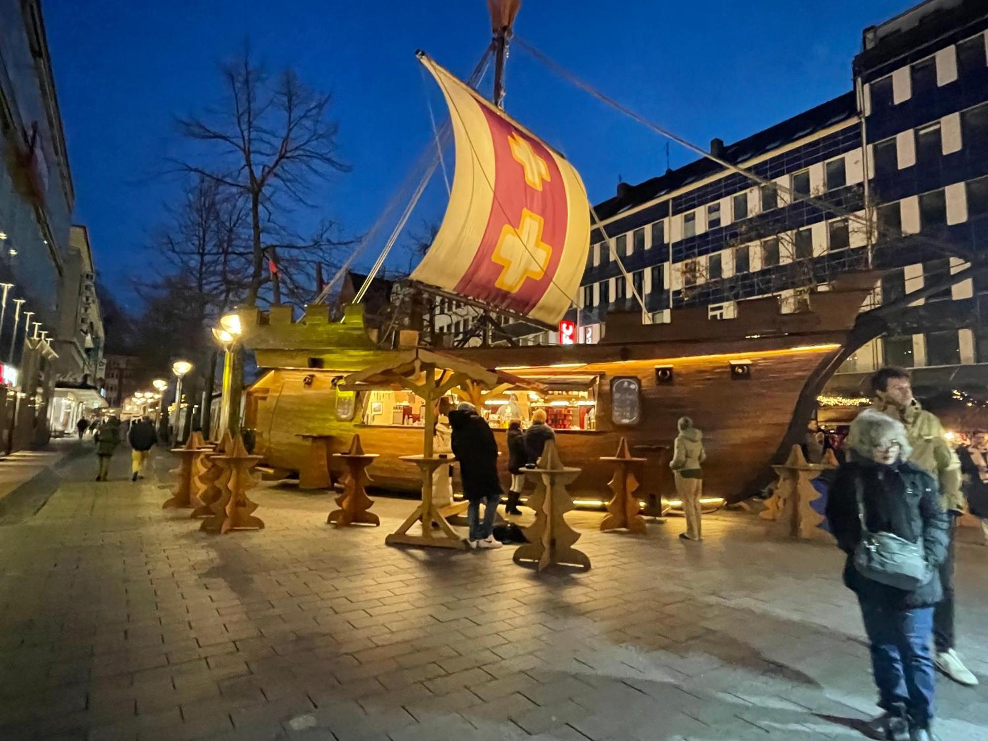 Hausboot Lore Duisburg Exterior photo